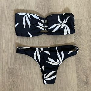 Mikoh suit. EUC. Too small. Bottom medium